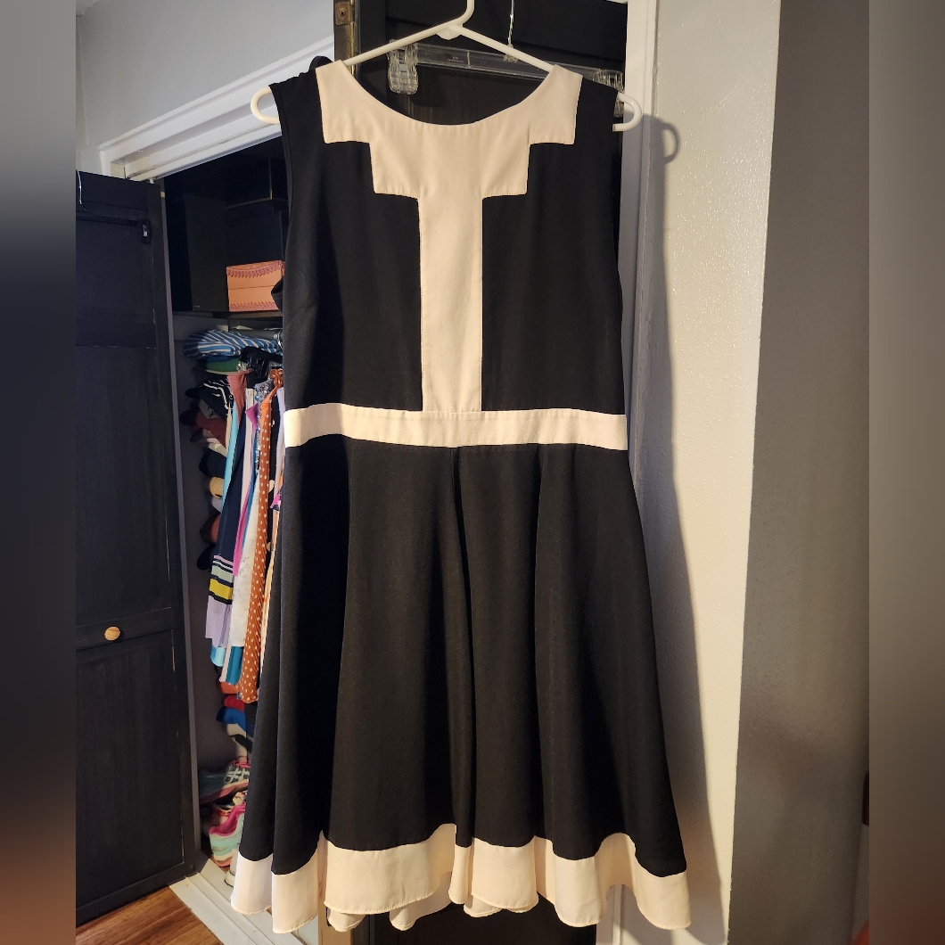 Dorothy Perkins Black And White Dress